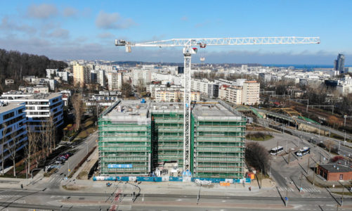 Uroczystość zawieszenia wiechy na budynku K2 w Gdyni